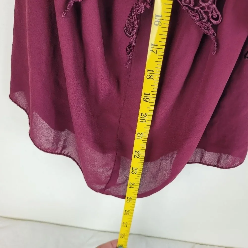 Charlotte Russe off shoulder burgundy lace trim crop top whimsigoth witchy Y2K M